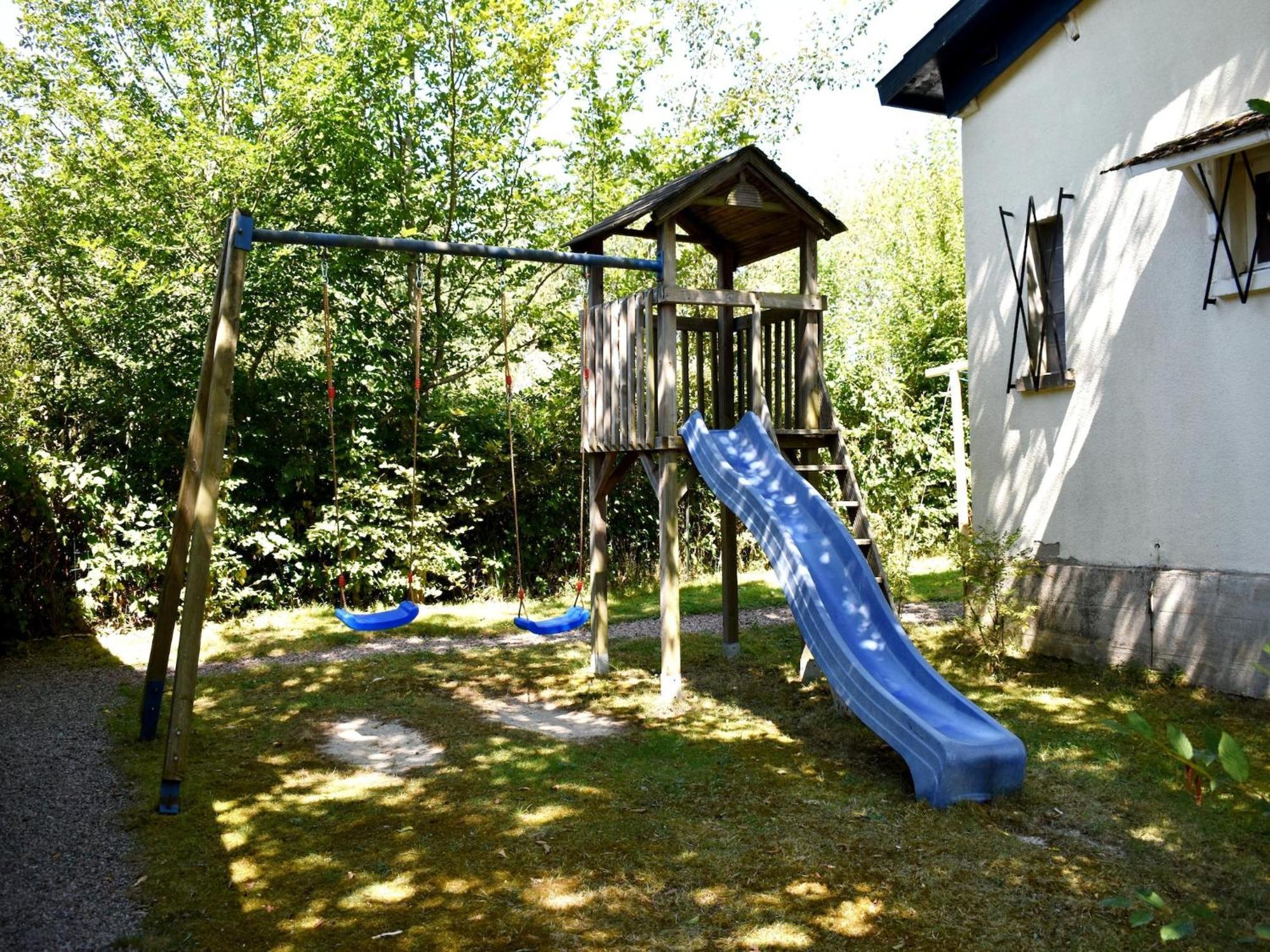 Modern Holiday Home Near The Forest Saint-Honore-les-Bains Luaran gambar